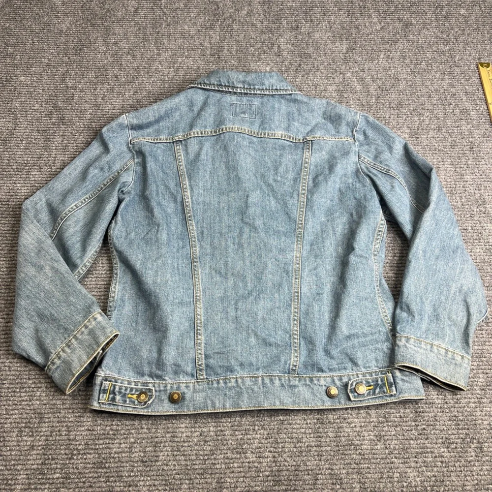 Wrangler Womens Light Wash Denim Trucker Jacket Blue Medium 10MT1JKBN Cotton